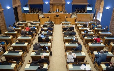 В Эстонии отменен референдум о браке