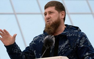 Кадыров рекомендовал Зеленскому извиниться перед Путиным (видео)