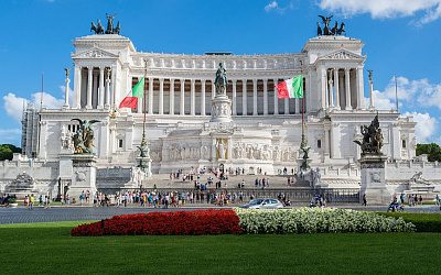 Отказ Италии от евро станет ударом по Прибалтике