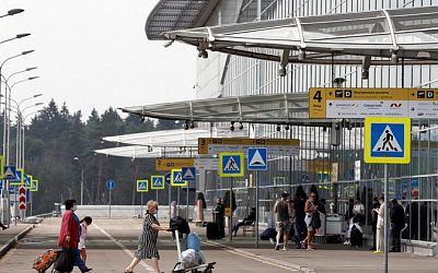 «Единая Россия» предложила запретить русофобам въезд в страну