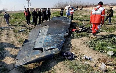Зеленского призвали искать «российский след» в авиакатастрофе в Иране