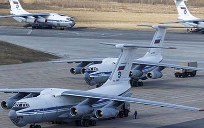 Россия отправила в Сербию военные самолеты с грузом помощи для борьбы с коронавирусом