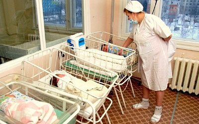 За десять лет уровень рождаемости на Украине упал на 40%