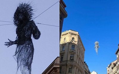 «Ведьма или Горгона»: пользователей соцсетей ужаснула скульптура «Украинская мать» в Праге