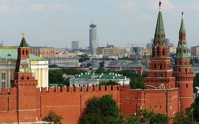 В Кремле призвали Киев предпринять конкретные шаги по исполнению Минских договоренностей