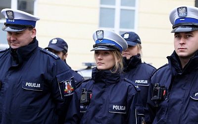 Польша испытывает острую нехватку полицейских