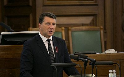 Обязанности Вейониса во время отпуска будет исполнять спикер Сейма Латвии