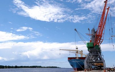 Грузооборот Рижского порта в прошлом году рухнул почти на 10%